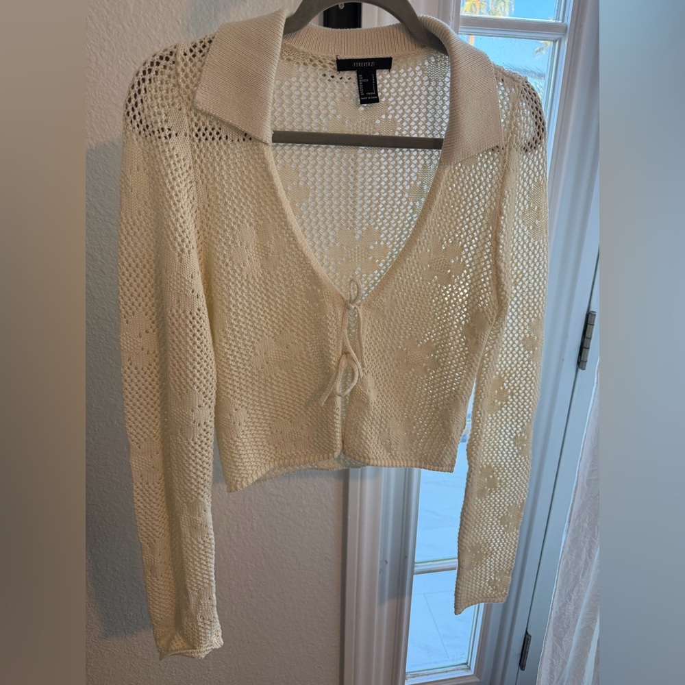 Forever 21 Ivory Floral Crochet Front tie top